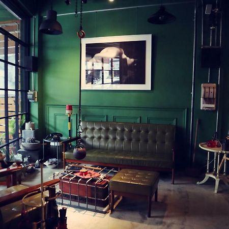 Travel Charger Hostel Хуалиен Сити Екстериор снимка