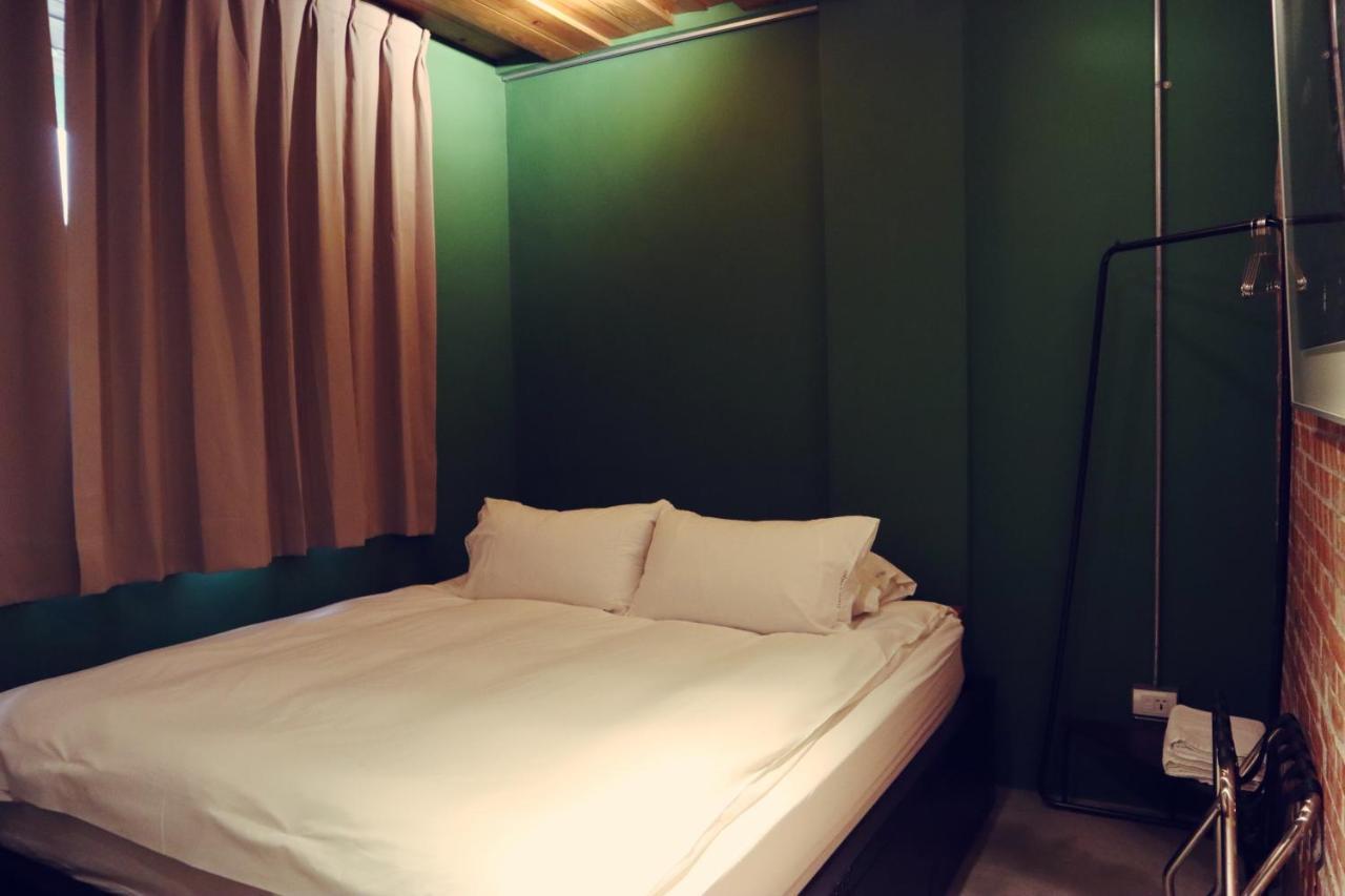 Travel Charger Hostel Хуалиен Сити Екстериор снимка