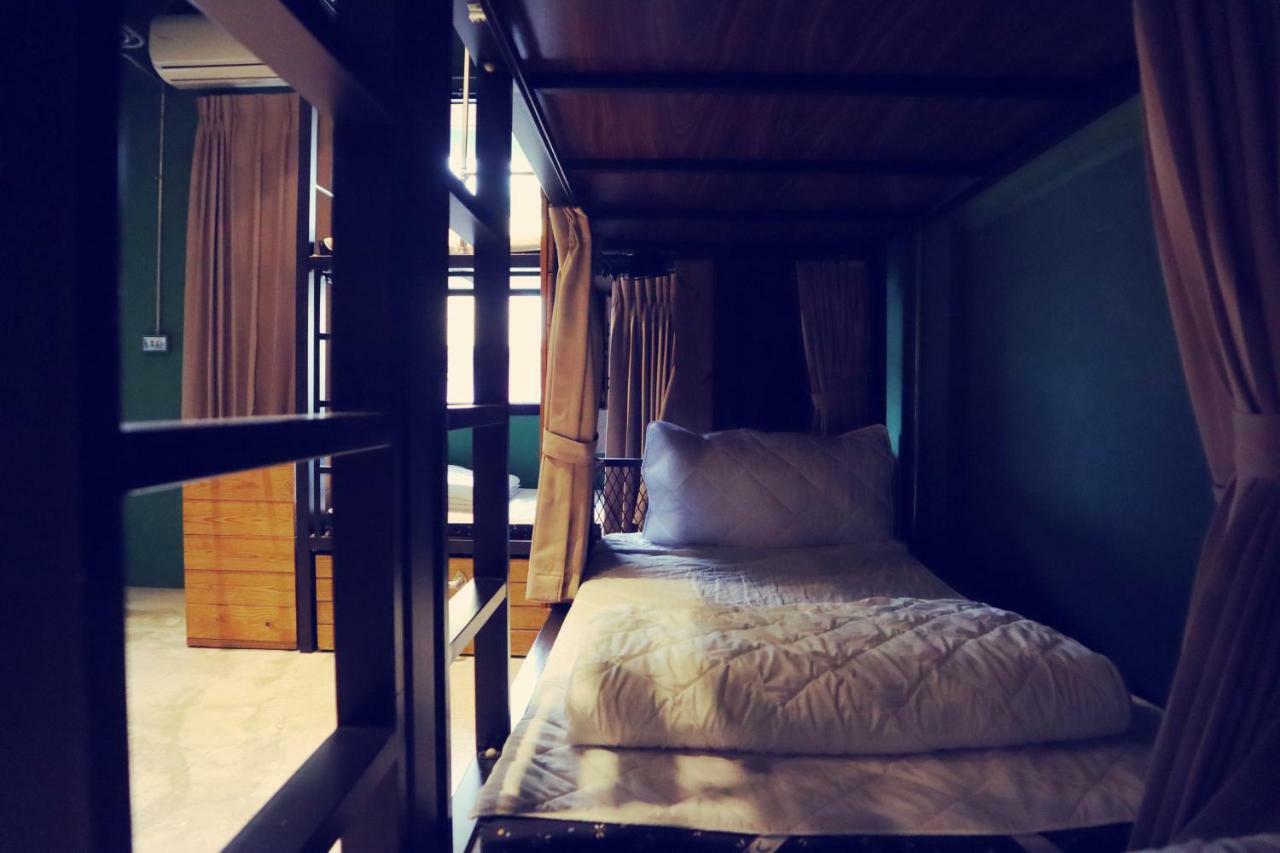 Travel Charger Hostel Хуалиен Сити Екстериор снимка