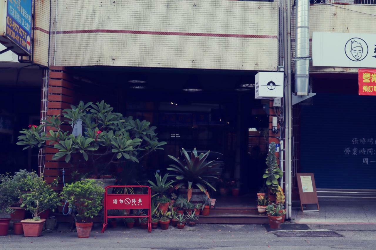Travel Charger Hostel Хуалиен Сити Екстериор снимка
